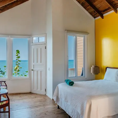 Paya Bay Resort